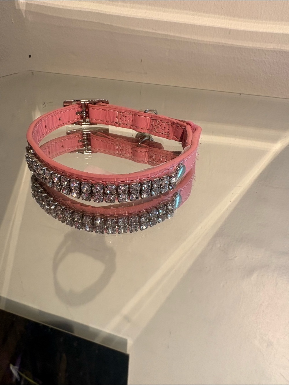 Sparkly pink cat collar